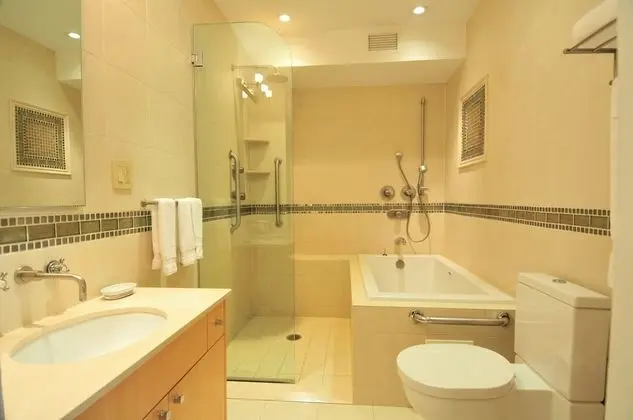 One Bedroom King Suite