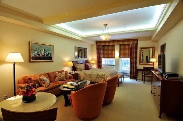 Studio King Room