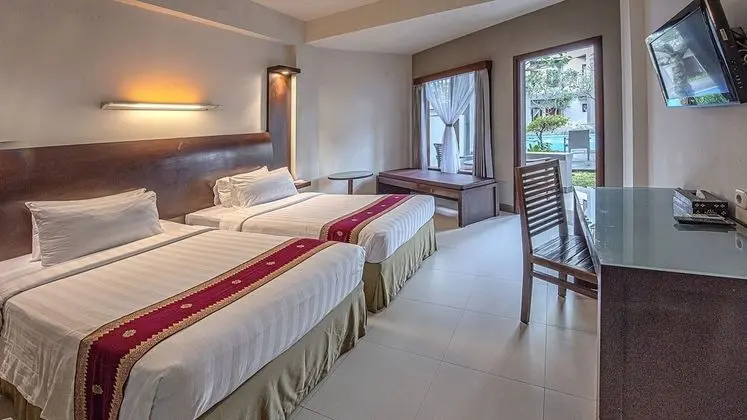 Deluxe Oda, Havuz Kullanımı (Deluxe Pool Access)