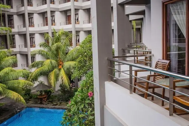 Deluxe Oda, Havuz Kullanımı (Deluxe Pool Access)