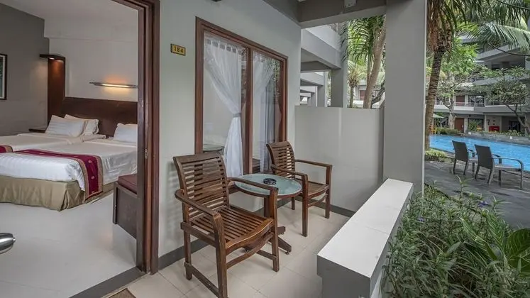 Deluxe Oda, Havuz Kullanımı (Deluxe Pool Access)