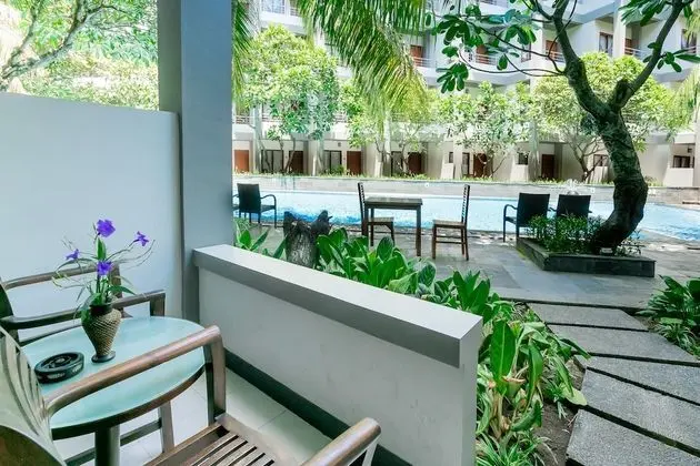 Deluxe Oda, Havuz Kullanımı (Deluxe Pool Access)
