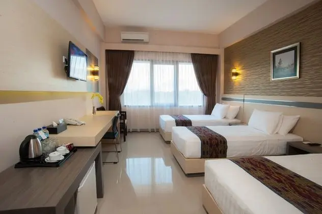 Grand Deluxe Family Bed