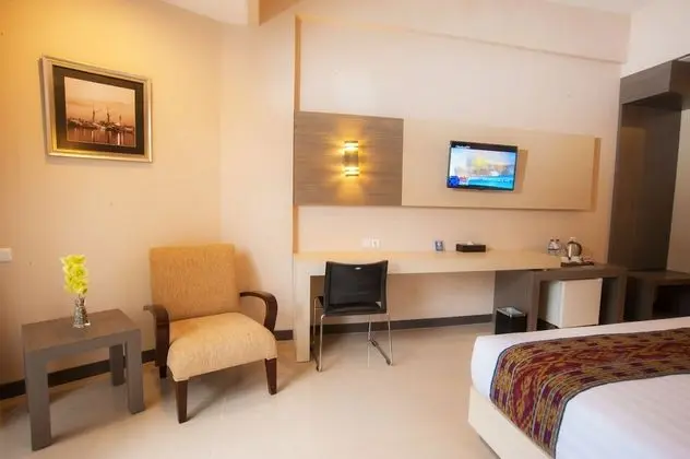Grand Deluxe Room