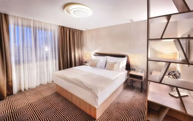 Standard Oda, Balkon (Modern)