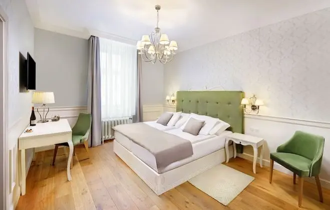 Standard Oda (Historic)