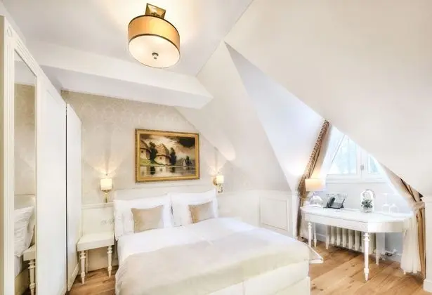 Standard Oda (Historic)