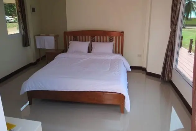 Double or Twin Room with Sea View