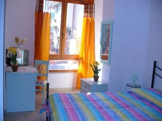 Tek Büyük veya İki Ayrı Yataklı Oda, Özel Banyo