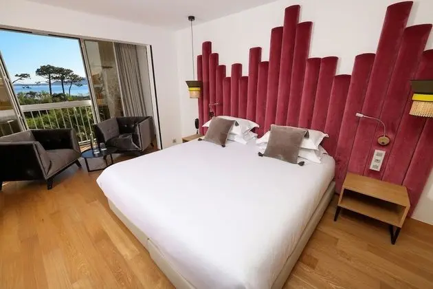 Deluxe Tek Büyük veya İki Ayrı Yataklı Oda, Deniz Manzaralı