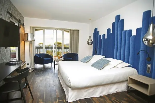 Deluxe Tek Büyük veya İki Ayrı Yataklı Oda, Deniz Manzaralı