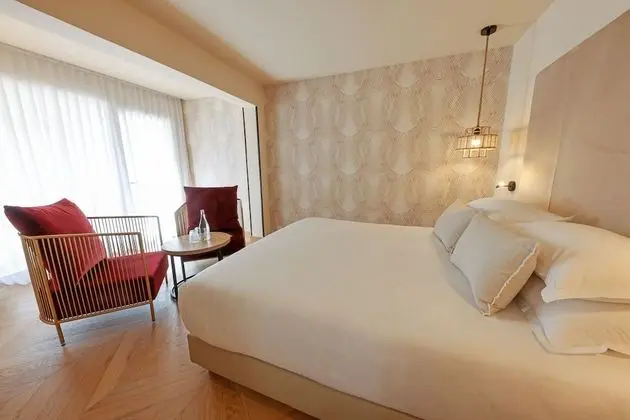 Superior Tek Büyük Yataklı Oda, Şehir Manzaralı