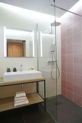 Superior Tek Büyük Yataklı Oda, Şehir Manzaralı