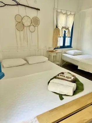 Üç Kişilik Oda