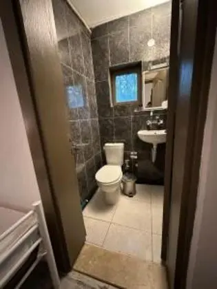 74934