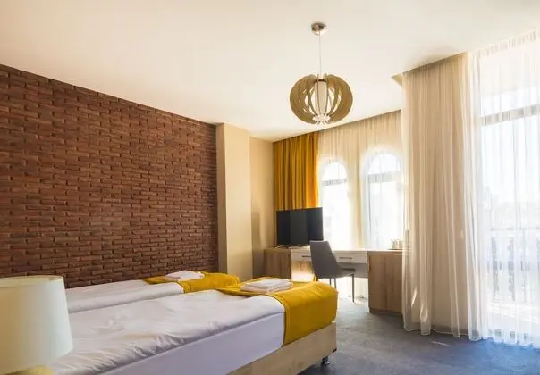 İki Ayrı Yataklı Oda (with extra bed)