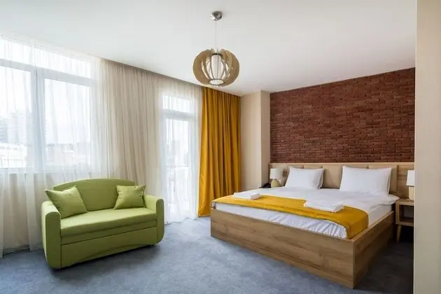 Tek Büyük Yataklı Oda (with extra bed)