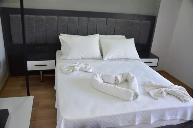 Standart Oda, Bahçe Manzaralı