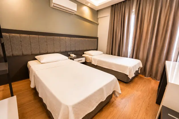 Standart Oda, Bahçe Manzaralı