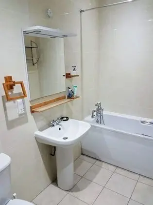 Economy Tek Büyük Yataklı Oda