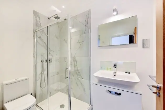 Superior Apart Daire, 2 Yatak Odası (First Floor- Markham Square)