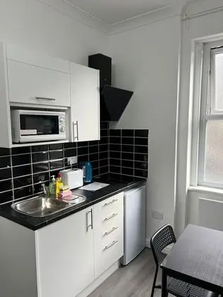 Tek Büyük Yataklı Oda, Banyolu/Duşlu (3)