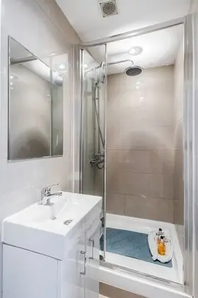 Deluxe Apart Daire, Özel Banyo