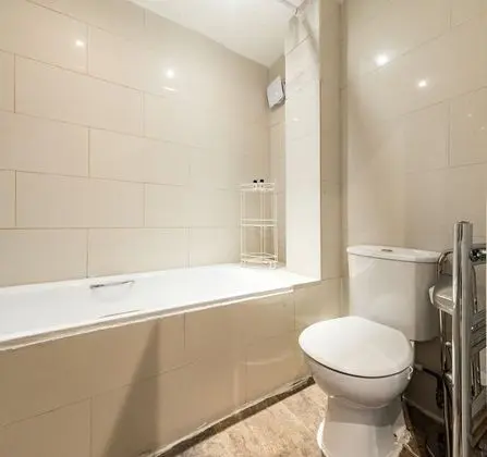 Standard Apart Daire, Özel Banyo
