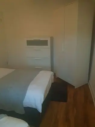 Deluxe Ev, 4 Yatak Odası
