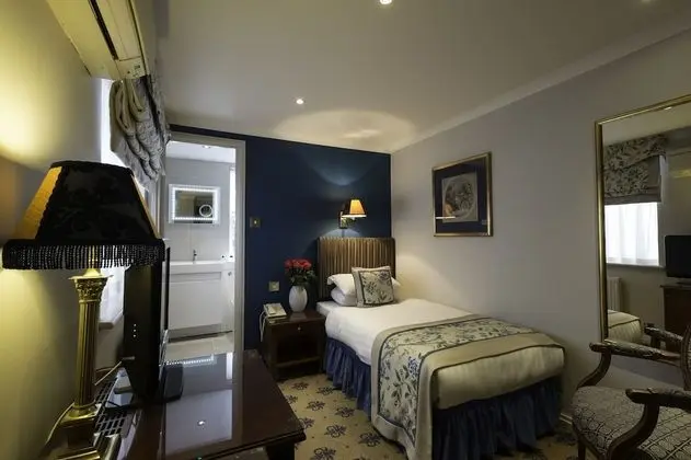 Superior Single Room