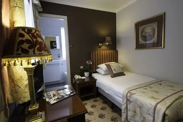 Superior Single Room