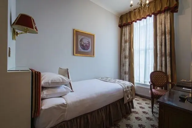 Superior Single Room