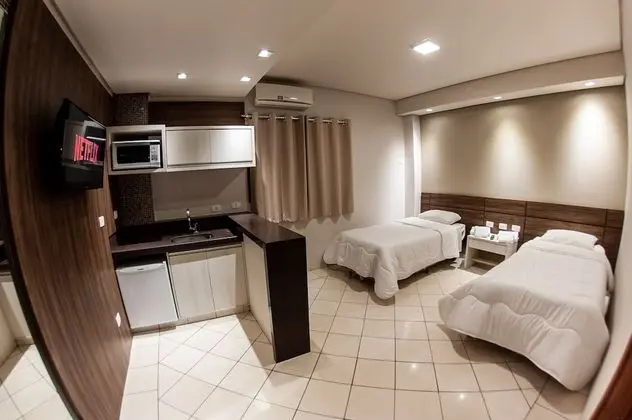 Deluxe Dört Kişilik Oda