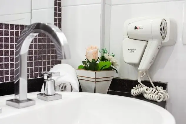 Deluxe Dört Kişilik Oda