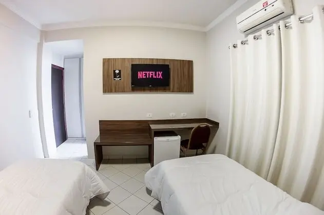 Deluxe Tek Büyük veya İki Ayrı Yataklı Oda