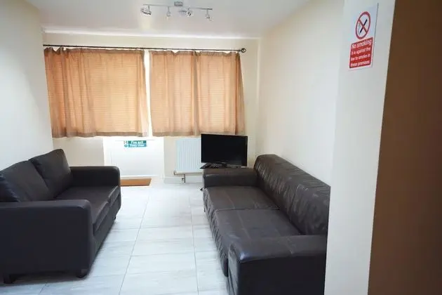 Deluxe Ev, 6 Yatak Odası