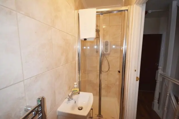 Deluxe Ev, 6 Yatak Odası