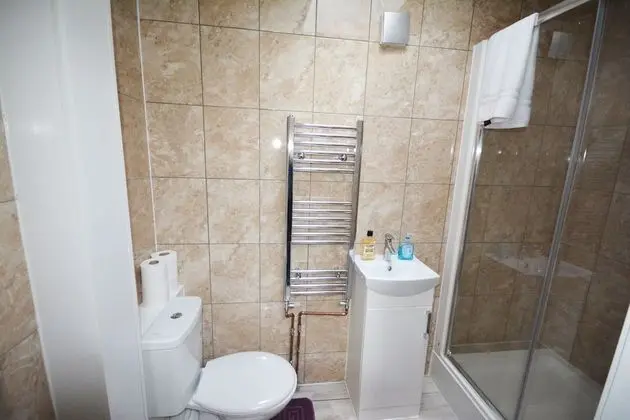 Deluxe Ev, 6 Yatak Odası