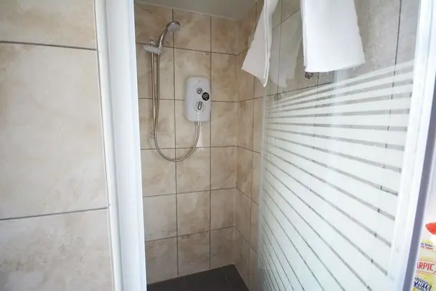 Deluxe Ev, 6 Yatak Odası