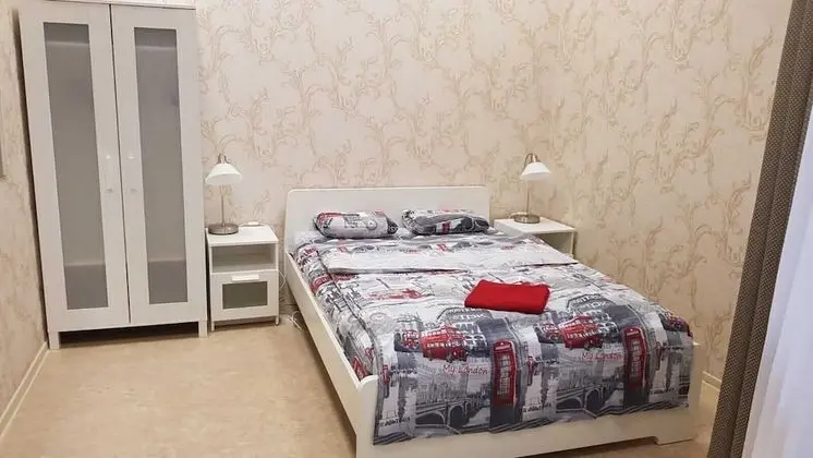 Luxury Tek Büyük Yataklı Oda