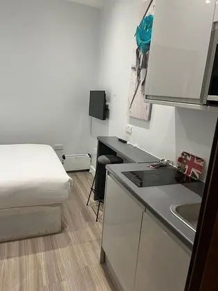 Deluxe Stüdyo, Özel Banyo