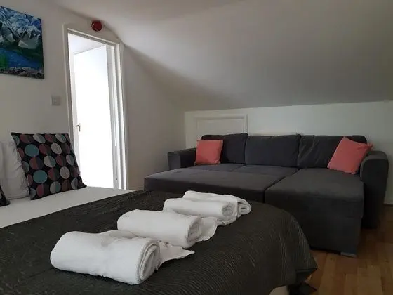 Apart Daire, Özel Banyo (Apartment 11)