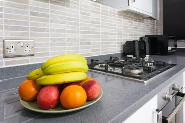 Dört Kişilik Oda, Ortak Banyo