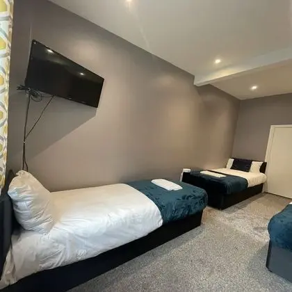 Üç Kişilik Oda, Banyolu/Duşlu