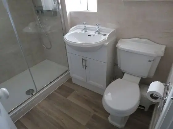 Tek Büyük Yataklı Oda, Banyolu/Duşlu (Annex Sleeps 3)