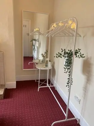 Tek Kişilik Oda, Ortak Banyo