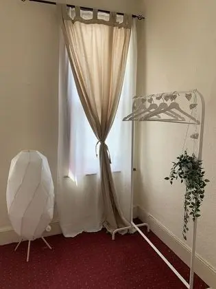 Tek Kişilik Oda, Ortak Banyo