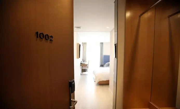 Süit (2 pax over extra fee KRW15000 on site)
