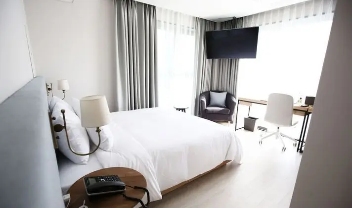 Süit (2 pax over extra fee KRW15000 on site)