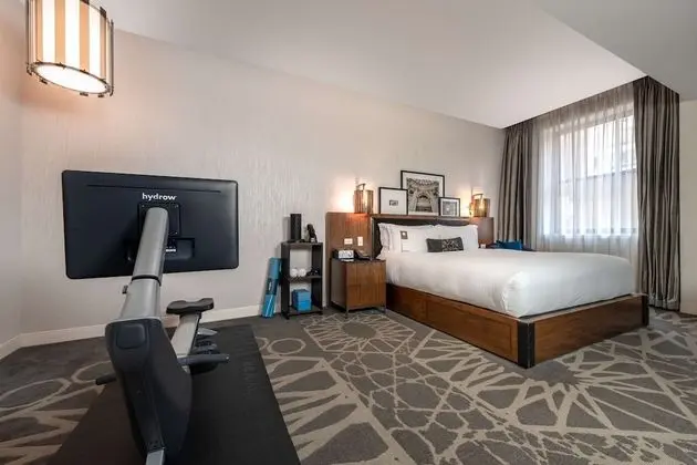 Oda, 1 En Büyük (King) Boy Yatak (Hydrow Wellness Room)